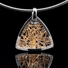 Pendentifs diamant Pendentif Soie d'Or troïda empierré