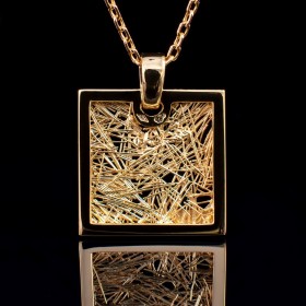 Pendentifs or Pendentif Soie d'Or carré